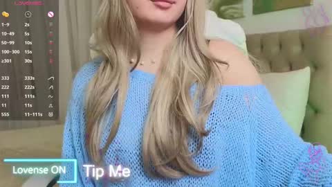 Snapshot of baby_debbie chatting on March 2025 07:26:02 PM Debora online show from March 2025 07:26:02 PM