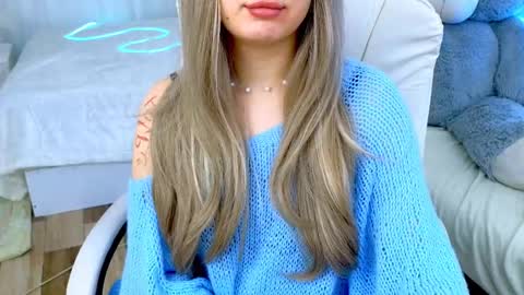 Snapshot of baby_debbie chatting on March 2025 12:31:02 AM Debora online show from March 2025 12:31:02 AM