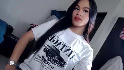 Snapshot of baby_fu chatting on February 2026 06:44:01 AM Nathalia online show from February 2026 06:44:01 AM