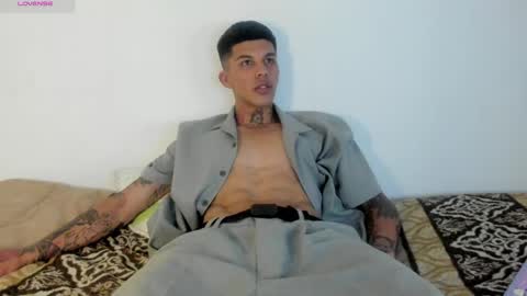 Snapshot of baby_gio chatting on April 2026 01:49:01 PM OF GxoXabs online show from April 2026 01:49:01 PM