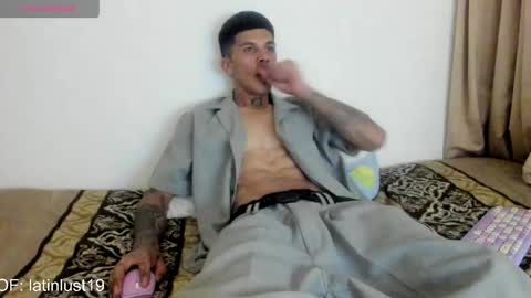 Snapshot of baby_gio chatting on April 2026 01:39:01 AM OF GxoXabs online show from April 2026 01:39:01 AM