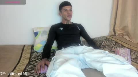 Snapshot of baby_gio chatting on April 2026 04:54:02 PM OF GxoXabs online show from April 2026 04:54:02 PM