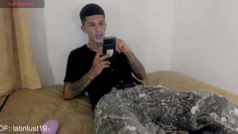 Snapshot of baby_gio chatting on May 2026 03:50:02 PM OF GxoXabs online show from May 2026 03:50:02 PM