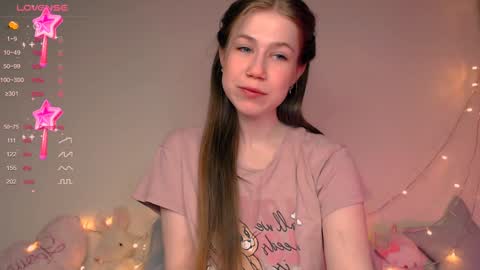 Kira online show from December 2024 12:00:02 AM