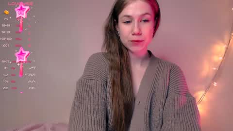 Kira online show from January 2025 10:35:01 PM