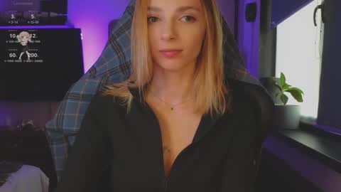 Snapshot of baby_gopn1k chatting on March 2025 03:20:02 PM baby gopn1k online show from March 2025 03:20:02 PM