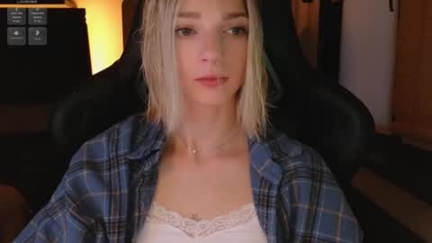 Snapshot of baby_gopn1k chatting on November 2025 05:08:02 AM baby gopn1k online show from November 2025 05:08:02 AM