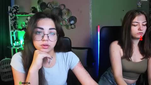 Snapshot of baby_hotte chatting on November 2025 06:49:01 AM baby online show from November 2025 06:49:01 AM