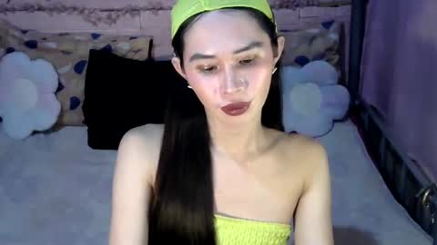 Snapshot of baby_kia69 chatting on January 2025 03:02:01 PM KIA online show from January 2025 03:02:01 PM