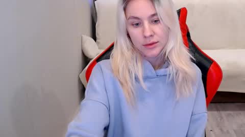 Snapshot of baby_kitte chatting on December 2024 06:34:01 AM baby_kitte online show from December 2024 06:34:01 AM