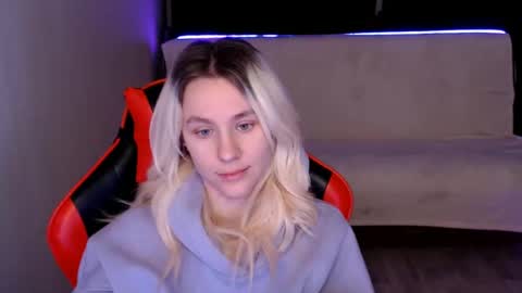 Snapshot of baby_kitte chatting on December 2024 12:38:01 AM baby_kitte online show from December 2024 12:38:01 AM