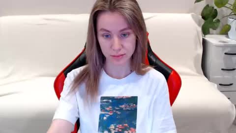 Snapshot of baby_kitte chatting on January 2025 03:52:01 AM baby_kitte online show from January 2025 03:52:01 AM