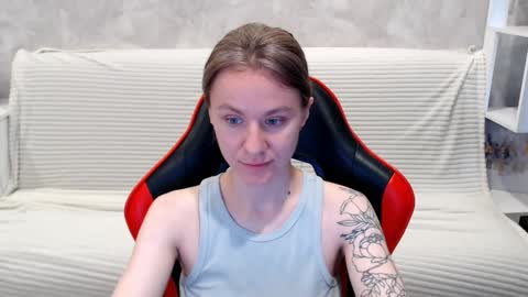 Snapshot of baby_kitte chatting on September 2025 04:02:02 AM baby_kitte online show from September 2025 04:02:02 AM