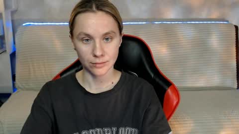 baby_kitte online show from May 2026 03:28:02 PM