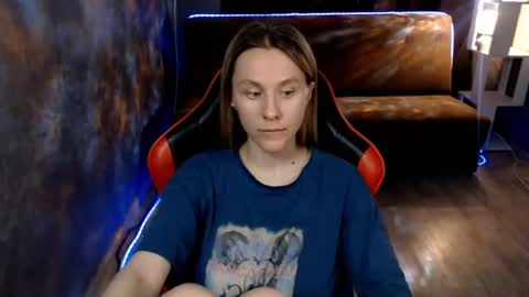 baby_kitte online show from July 2026 03:03:02 PM