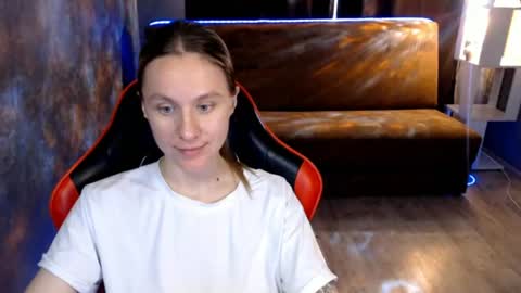 baby_kitte online show from July 2026 06:47:02 AM