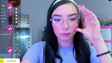 lily online show from October 2025 02:37:02 PM