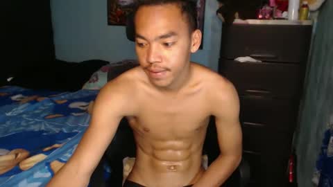 baby_razell online show from February 2026 05:04:01 AM