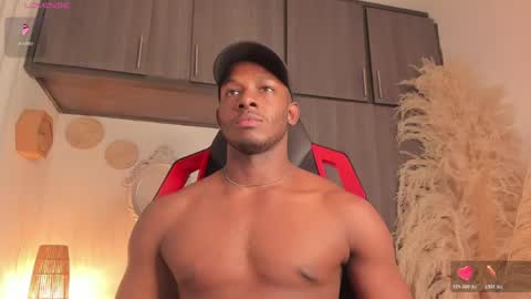 FOLLOW ME  online show from May 2026 03:24:01 AM