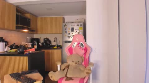 sophia online show from February 2026 07:02:01 AM