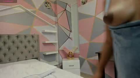 Snapshot of babyangel18_ chatting on January 2025 04:46:02 PM ANGEL online show from January 2025 04:46:02 PM