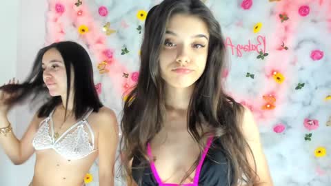 Snapshot of babyaylin chatting on January 2025 05:10:02 AM Aylin online show from January 2025 05:10:02 AM