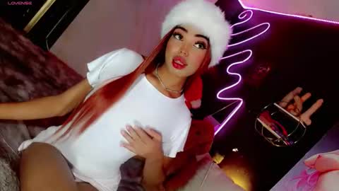 Snapshot of babycharol01 chatting on June 2026 06:07:02 AM babycharol01 online show from June 2026 06:07:02 AM