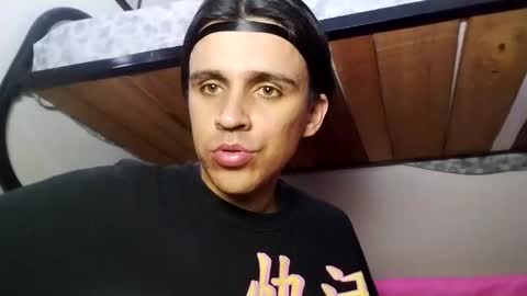 Snapshot of babydarkpink chatting on November 2025 08:43:02 PM Dani online show from November 2025 08:43:02 PM