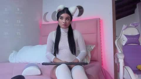 Snapshot of babydollvibes chatting on November 2025 06:40:02 PM mia online show from November 2025 06:40:02 PM