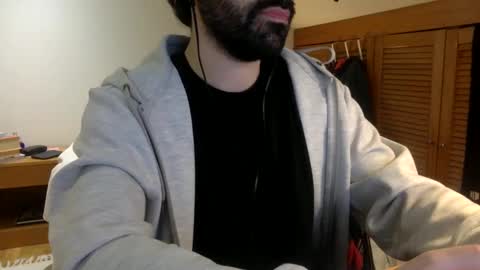 Tom A.    online show from January 2025 11:03:02 PM