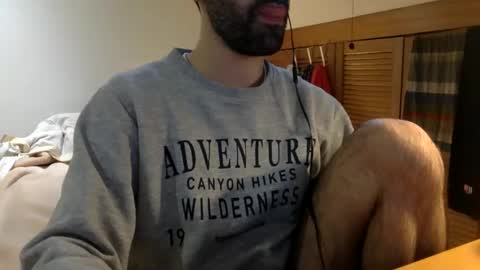 Tom A.    online show from February 2025 11:44:02 AM