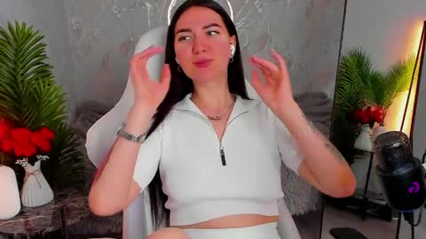 Sophia online show from May 2026 01:21:02 AM