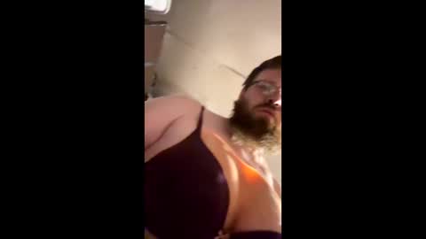 babyleggreg6 online show from May 2026 06:37:01 PM