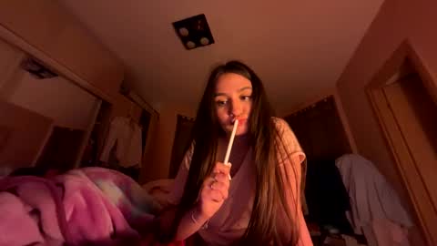 lola online show from May 2026 09:34:02 PM