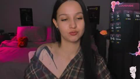 Snapshot of babymooon chatting on December 2025 05:28:02 PM BabyMooon online show from December 2025 05:28:02 PM