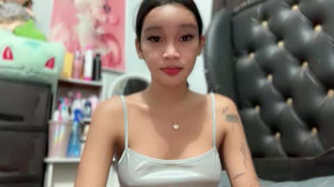 Snapshot of babynexy69 chatting on April 2026 05:10:01 AM Nexie online show from April 2026 05:10:01 AM