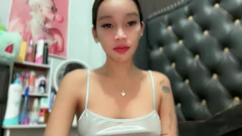 Snapshot of babynexy69 chatting on April 2026 02:53:01 AM Nexie online show from April 2026 02:53:01 AM