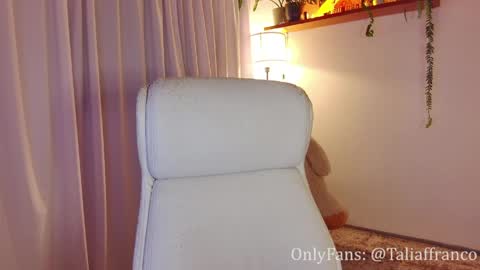 Talia online show from May 2026 01:01:01 AM