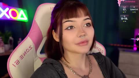 Snapshot of babyroxynill chatting on September 2025 09:53:02 PM Nika online show from September 2025 09:53:02 PM