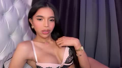 Snapshot of babysabrinaxx chatting on October 2025 05:44:02 PM babysabrinaxx online show from October 2025 05:44:02 PM