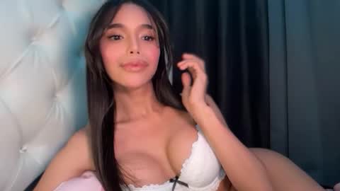 Snapshot of babysabrinaxx chatting on November 2025 06:06:01 PM babysabrinaxx online show from November 2025 06:06:01 PM