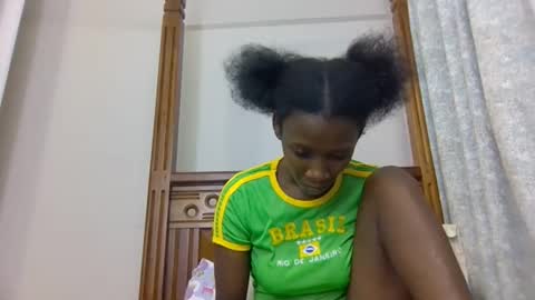 babytylerr online show from November 2025 04:38:02 PM