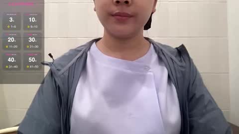 Snapshot of babyunicorn998 chatting on December 2025 01:21:02 AM Baby Unicorn online show from December 2025 01:21:02 AM