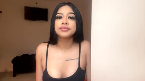 Snapshot of babyynaughty chatting on February 2025 10:37:01 PM babyynaughty online show from February 2025 10:37:01 PM
