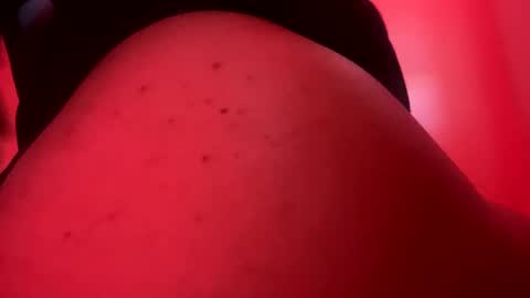 Snapshot of babyynaughty chatting on March 2025 12:48:01 AM babyynaughty online show from March 2025 12:48:01 AM