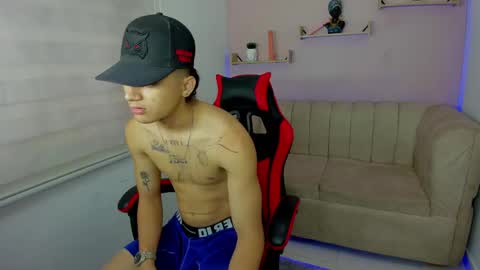 bad_boy__777 online show from February 2025 12:47:01 PM