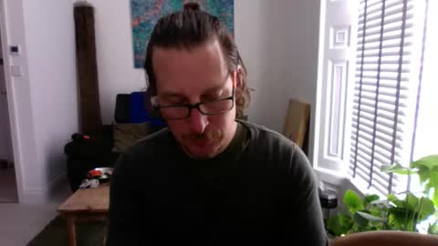 Snapshot of bad_dad43 chatting on May 2026 12:11:01 PM Bad dad43 online show from May 2026 12:11:01 PM