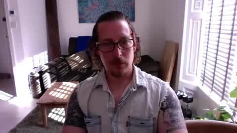 Snapshot of bad_dad43 chatting on May 2026 04:25:01 PM Bad dad43 online show from May 2026 04:25:01 PM