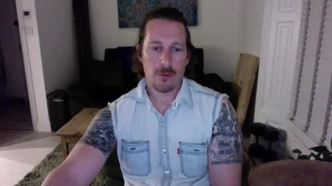 Snapshot of bad_dad43 chatting on May 2026 02:30:01 AM Bad dad43 online show from May 2026 02:30:01 AM