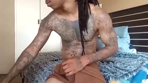 Snapshot of bad_dawgg chatting on December 2024 06:10:01 AM rastafaria online show from December 2024 06:10:01 AM